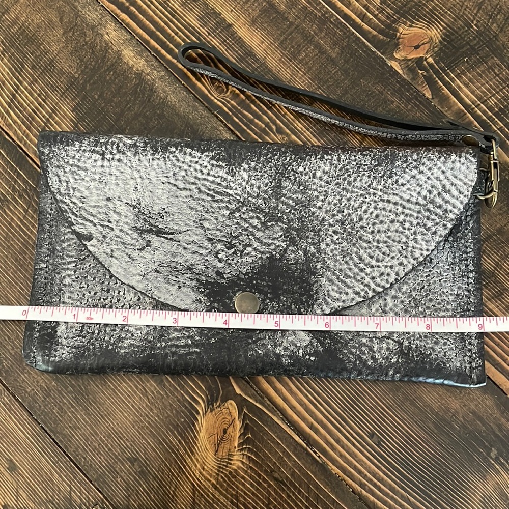 Jill’s Homestead Leather clutch